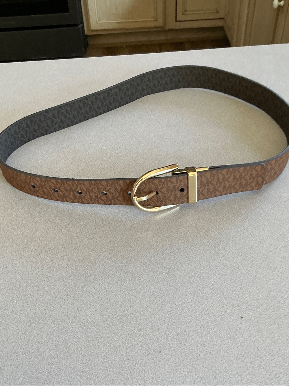 Michael Kors Women’s Brown Signature Pattern Reversible Belt with Gold Buckle